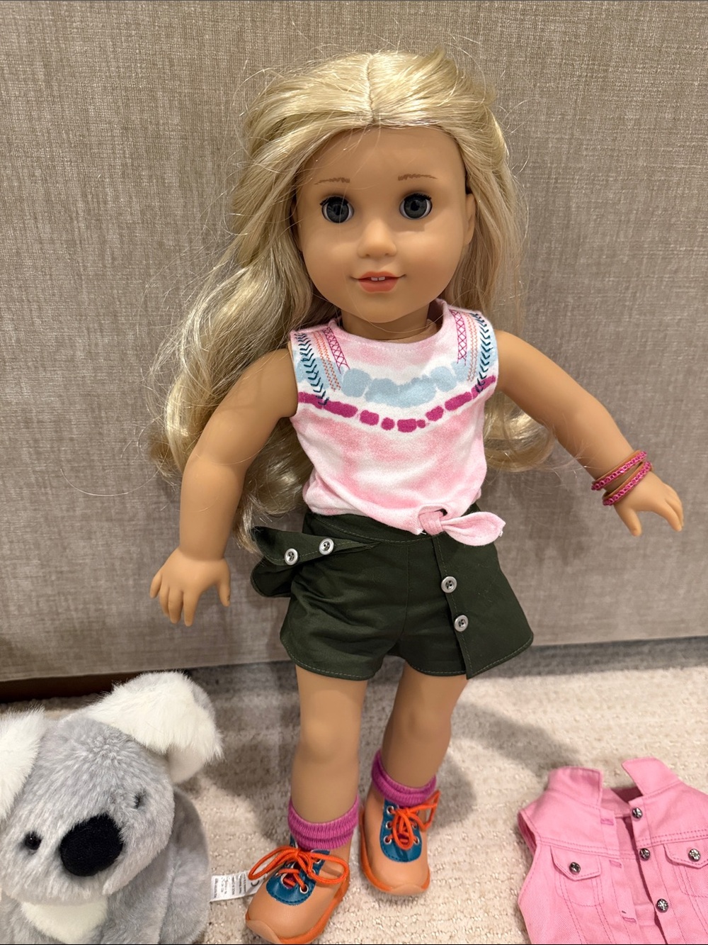 American Girl Kira (with box) - Picture 4 of 5